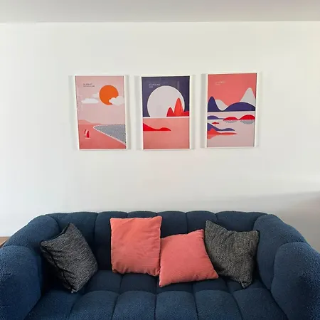 Blue Pink - Championnet Apartment *