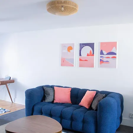 Apartment Blue Pink - Championnet